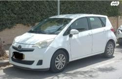 טויוטה ספייס ורסו Terra אוט' 1.3 (99 כ"ס) בנזין 2013 למכירה בראש 