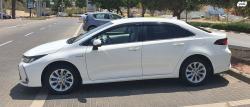 טויוטה קורולה הייבריד Style סדאן אוט' 1.8 (98 כ''ס) בנזין 2020 למ