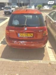 סוזוקי SX4 GLX-HB הצ'בק אוט' 1.6 (119 כ''ס) בנזין 2010 למכירה ברחובו