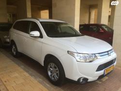 מיצובישי אאוטלנדר Instyle אוט' 7 מק' 2.0 (150 כ"ס) בנזין 2015 למכיר