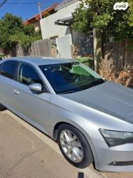 סקודה סופרב (עד 2019) Style אוט' 1.8 (180 כ''ס) בנזין 2018 למכירה בתל