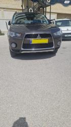 מיצובישי אאוטלנדר 4X4 Comfort אוט' 7 מק' 2.4 (170 כ"ס) [2010-2012] בנזין