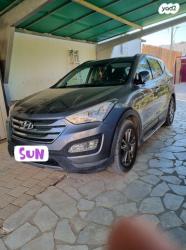 יונדאי סנטה פה 4X4 Supreme אוט' דיזל 7 מק' 2.2 (197 כ"ס) דיזל 2013 למכ