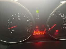 מאזדה j Comfort סדאן אוט' 1.6 (105 כ''ס) [2009-2012] בנזין 2011 למכירה בפ