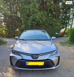 טויוטה קורולה הייבריד Sun סדאן אוט' 1.8 (98 כ''ס) בנזין 2019 למכ