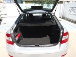 סקודה אוקטביה Ambition אוט' 1.5 (150 כ''ס) בנזין 2019 למכירה ב