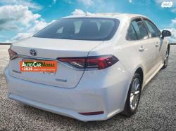 טויוטה קורולה הייבריד Sun סדאן אוט' 1.8 (98 כ''ס) בנזין 2019 למכ