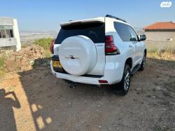 טויוטה לנד קרוזר קצר 4X4 Luxury SWB אוט' 3 דלתות דיזל 2.8 (204 כ''ס) 