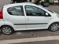 פיג'ו 107 Trendy אוט' 1.0 (70 כ''ס) בנזין 2011 למכירה באשקלון