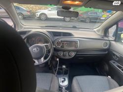 טויוטה יאריס Style אוט' 1.3 (99 כ"ס) בנזין 2013 למכירה בירושלים