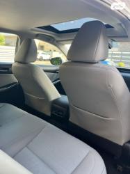 לקסוס IS300h Executive הייבריד אוט' 2.5 (181 כ"ס) בנזין 2016 למכירה בח