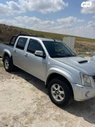 איסוזו 4X4 D-MAX 4X4 LS דאבל קבינה אוט' דיזל 3.0 (163 כ''ס) דיזל 2008 ל