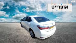 טויוטה קורולה Limited אוט' 1.6 (132 כ''ס) בנזין 2018 למכירה ב