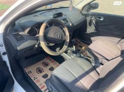 רנו מגאן דור 3 (2009-2017) EX אוט' 1.6 (110 כ''ס) בנזין 2009 למכירה באש