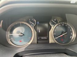 טויוטה לנד קרוזר ארוך 4X4 Luxury אוט' דיזל 7 מק' 2.8 (177 כ"ס) דיזל