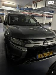 מיצובישי אאוטלנדר Instyle אוט' 7 מק' 2.0 (150 כ"ס) בנזין 2018 למכיר