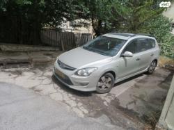יונדאי i30CW Inspire סטיישן אוט' 1.6 (126 כ''ס) בנזין 2011 למכירה ביר
