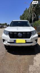 טויוטה לנד קרוזר ארוך 4X4 TS אוט' דיזל 7 מק' 2.8 (177 כ''ס) דיזל 20
