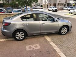 מאזדה i Comfort סדאן אוט' 1.6 (105 כ''ס) [2009-2012] בנזין 2010 למכירה בב