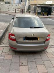 סקודה אוקטביה Elegance אוט' 1.2 (105 כ''ס) [2013-2016] בנזין 2014 למכירה