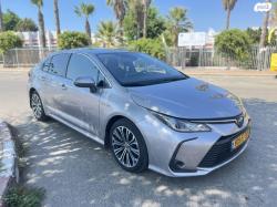 טויוטה קורולה הייבריד Limited סדאן אוט' 1.8 (98 כ''ס) בנזין 2019 ל