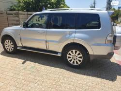 מיצובישי פג'רו ארוך 4X4 Dakar אוט' דיזל 7 מק' 3.2 (170 כ''ס) דיזל 200