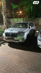 טויוטה לנד קרוזר ארוך 4X4 Select אוט' דיזל 7 מק' 2.8 (177 כ"ס) דיזל