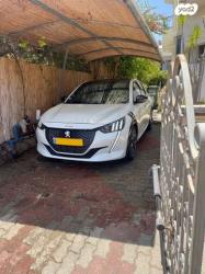 פיג'ו 208 GT Line אוט' 1.2 (130 כ''ס) בנזין 2021 למכירה בפתח תקווה