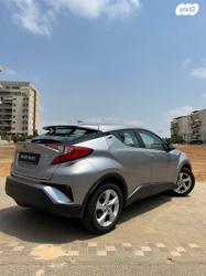 טויוטה C-HR Club הייבריד אוט' 1.8 (98 כ''ס) בנזין 2019 למכירה בפתח 
