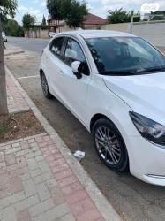 מאזדה H Elegant אוט' 1.5 (116 כ''ס) בנזין 2021 למכירה בלוד