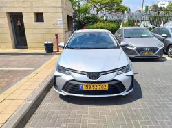 טויוטה קורולה Sun אוט' 1.6 (132 כ"ס) בנזין 2020 למכירה ב