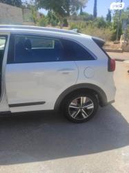 קיה נירו הייבריד LX הייבריד אוט' 1.6 (141 כ''ס) בנזין 2019 למכיר