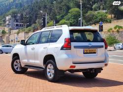 טויוטה לנד קרוזר ארוך 4X4 Select AC אוט' דיזל 7 מק' 3.0 (190 כ''ס) די