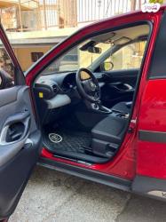 טויוטה יאריס קרוס HSD Urban אוט' 1.5 (92 כ''ס) בנזין 2022 למכירה בפ