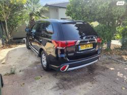 מיצובישי אאוטלנדר Intense אוט' 5 מק' 2.0 (150 כ"ס) בנזין 2016 למכיר