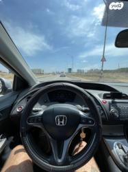 הונדה סיוויק האצ'בק החדשה Comfort אוט' 1.8 (140 כ''ס) בנזין 2011 למ