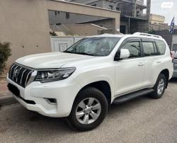 טויוטה לנד קרוזר ארוך 4X4 Luxury אוט' דיזל 7 מק' 2.8 (177 כ"ס) דיזל