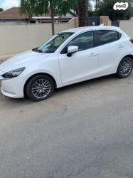 מאזדה H Elegant אוט' 1.5 (116 כ''ס) בנזין 2021 למכירה בלוד