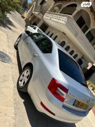 סקודה אוקטביה Elegance אוט' 1.2 (105 כ''ס) [2013-2016] בנזין 2015 למכירה