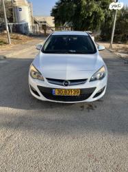 אופל אסטרה Berlina Enjoy סדאן אוט' 1.4 (140 כ"ס) בנזין 2016 למכירה בב