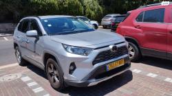 טויוטה RAV4 ארוך 4X2 Experience אוט' 2.0 (175 כ''ס) בנזין 2019 למכירה בח