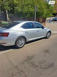 סקודה סופרב (עד 2019) Style אוט' 1.8 (180 כ''ס) בנזין 2018 למכירה בתל