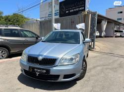 סקודה אוקטביה Ambiente אוט' 1.2 (105 כ''ס) בנזין 2010 למכירה בחיפה