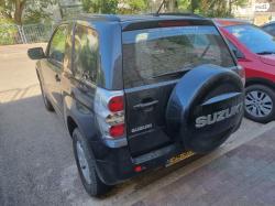 סוזוקי גרנד ויטרה 4X4 JLX-E אוט' 3 דל' 2.4 (166 כ''ס) בנזין 2012 למכי