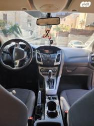 פורד פוקוס Trend סדאן אוט' 1.6 (125 כ"ס) בנזין 2013 למכירה בירושל