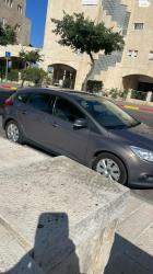 פורד פוקוס Trend הצ'בק אוט' 1.6 (125 כ''ס) בנזין 2013 למכירה בירוש