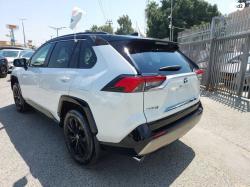 טויוטה RAV4 הייבריד E-motion Sky הייבריד אוט' 2.5 (178 כ''ס) בנזין 202