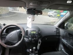יונדאי i30CW Inspire סטיישן אוט' 1.6 (126 כ''ס) בנזין 2011 למכירה ביר