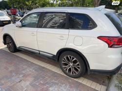 מיצובישי אאוטלנדר Instyle אוט' 7 מק' 2.0 (150 כ"ס) בנזין 2018 למכיר