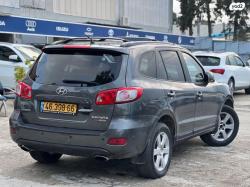 יונדאי סנטה פה 4X4 Luxury אוט' דיזל 7 מק' 2.2 (150 כ''ס) דיזל 2008 למכ